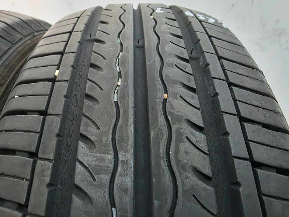 2бр летни гуми 175/60/13 KUMHO L06574