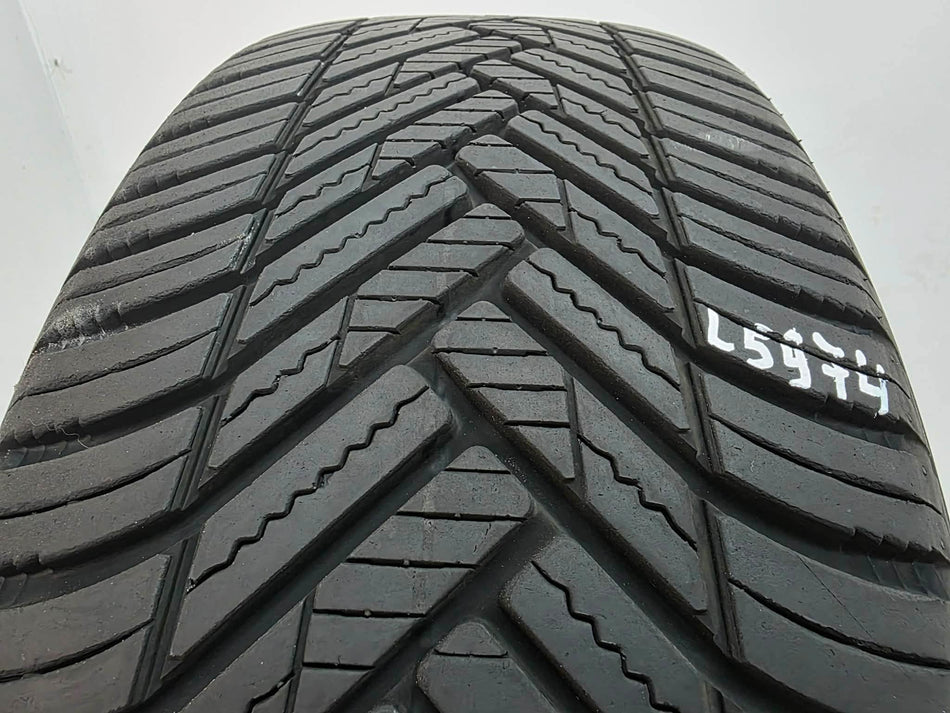 1бр всесезонна гума 215/55/17 HANKOOK L05974