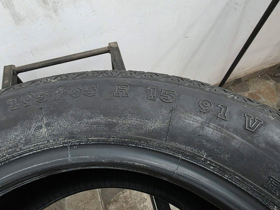 1бр летна гума 195/65/15 UNIROYAL L06163