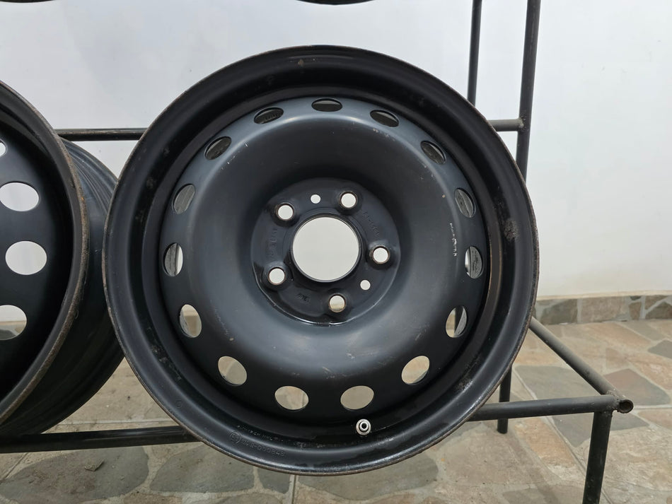 4бр 15ски джанти за KIA, Hyundai 5x114.3мм A150617