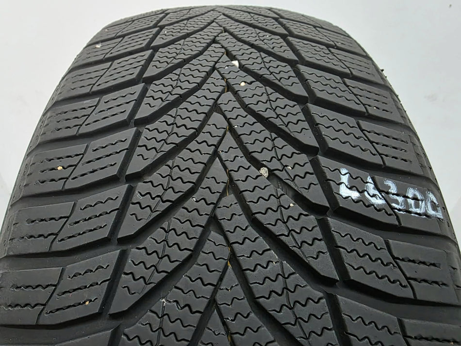 1бр зимна гума 225/60/16 NEXEN L06300