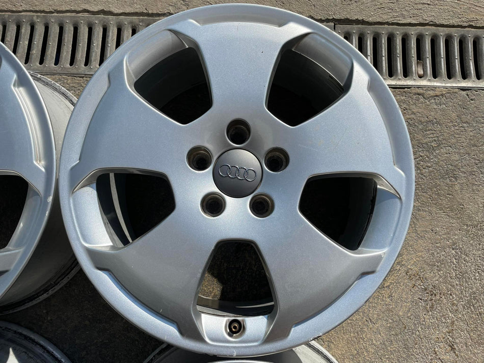 4бр 17ски джанти за AUDI 5х112мм ,,M30,,