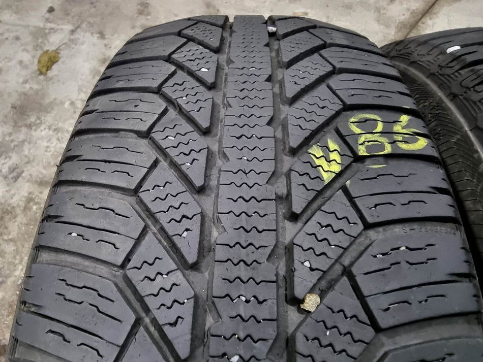 Гуми 185/60/15 SEMPERIT V86