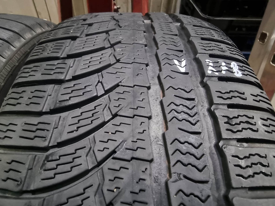 Гуми 225/55/17 Nokian V278