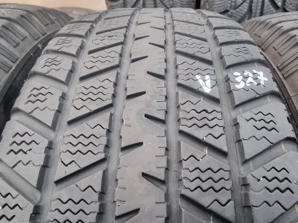 Гуми 215/65/16 DEXTERO V327