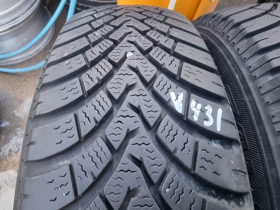 2бр зимни гуми 165/70/14 Falken V431