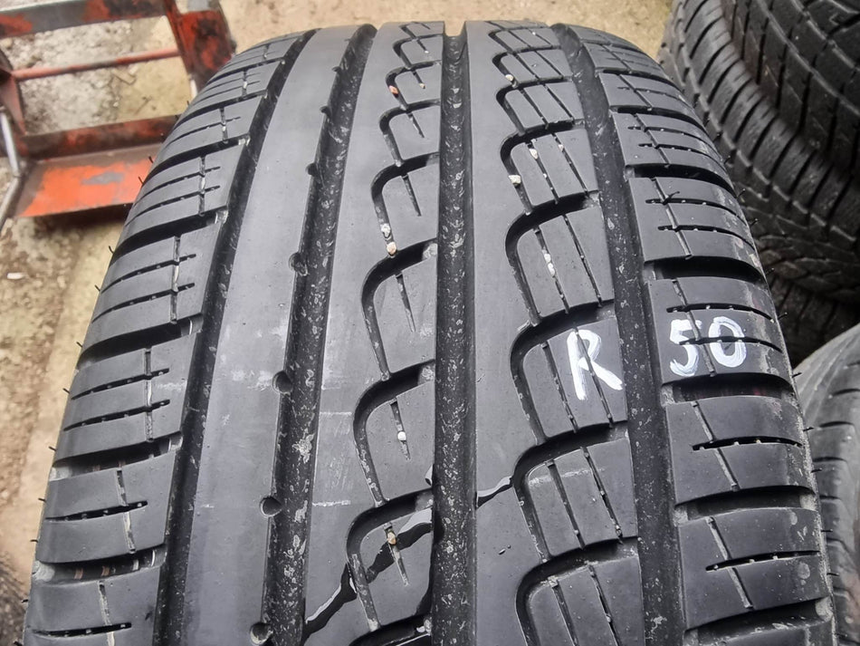 1бр лятна гума 205/55/16 Pirelli R50