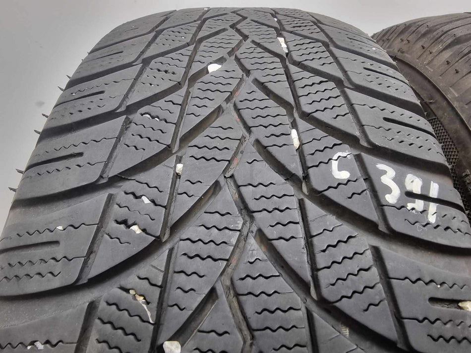 2бр зимни гуми 215/60/16 Lassa C391