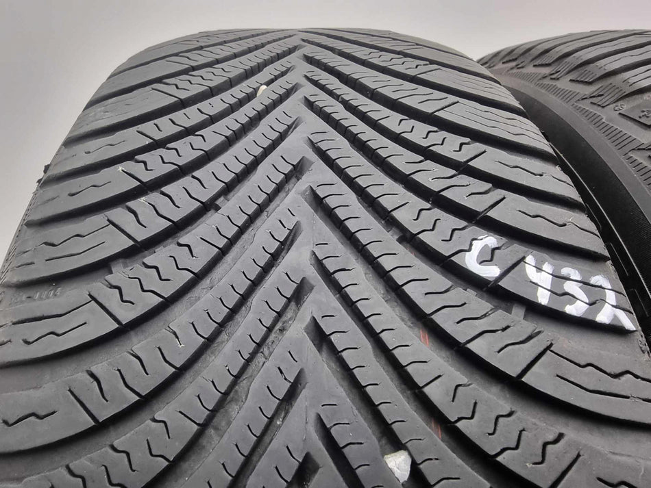 2бр зимни гуми 215/60/17 Michelin C432