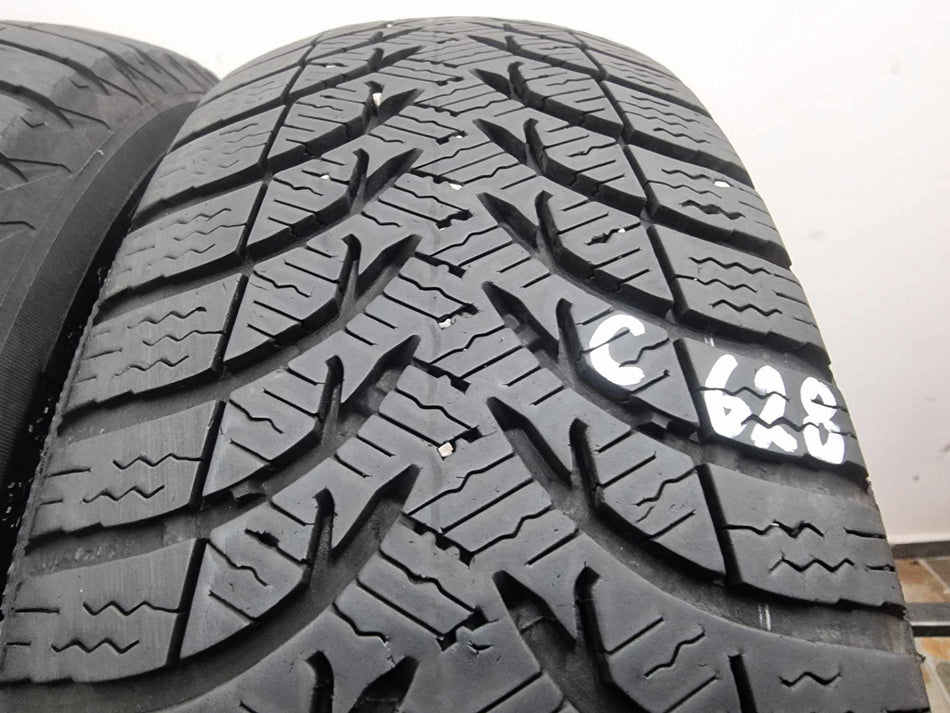 2бр зимни гуми 165/65/15 Michelin C628