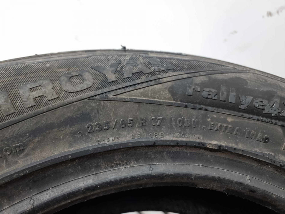 1бр лятна гума 235/65/17 UNIROYAL L01522