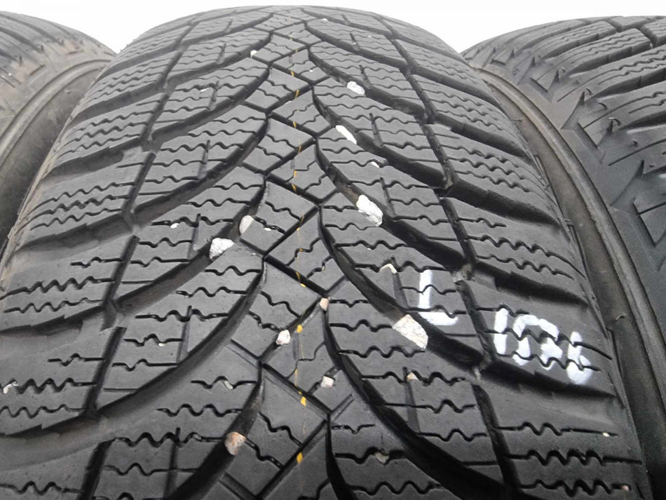 4бр зимни гуми 175/65/15 NEXEN L01576