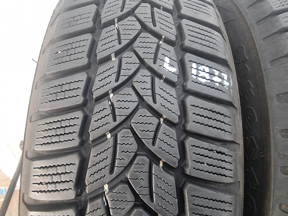 2бр зимни гуми 155/65/14 FIRESTONE L01877