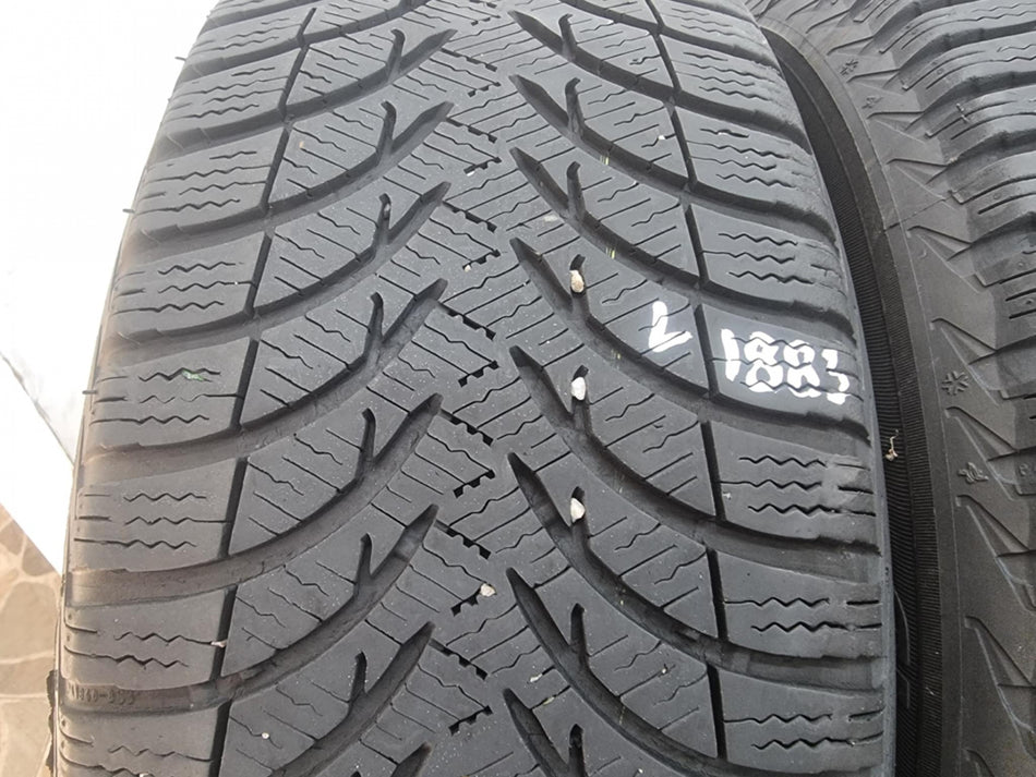 2бр зимни гуми 195/55/16 MICHELIN L01883