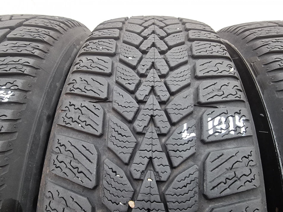 4бр зимни гуми 185/60/15 DUNLOP L01914