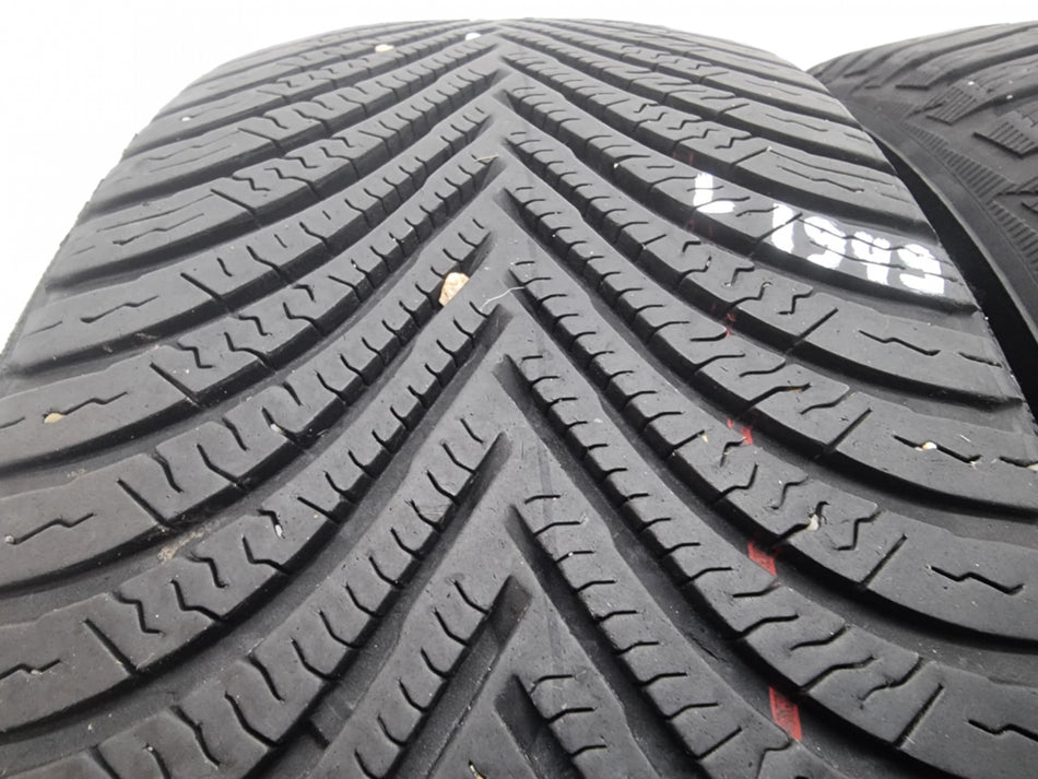 2бр зимни гуми 215/60/16 MICHELIN L01949