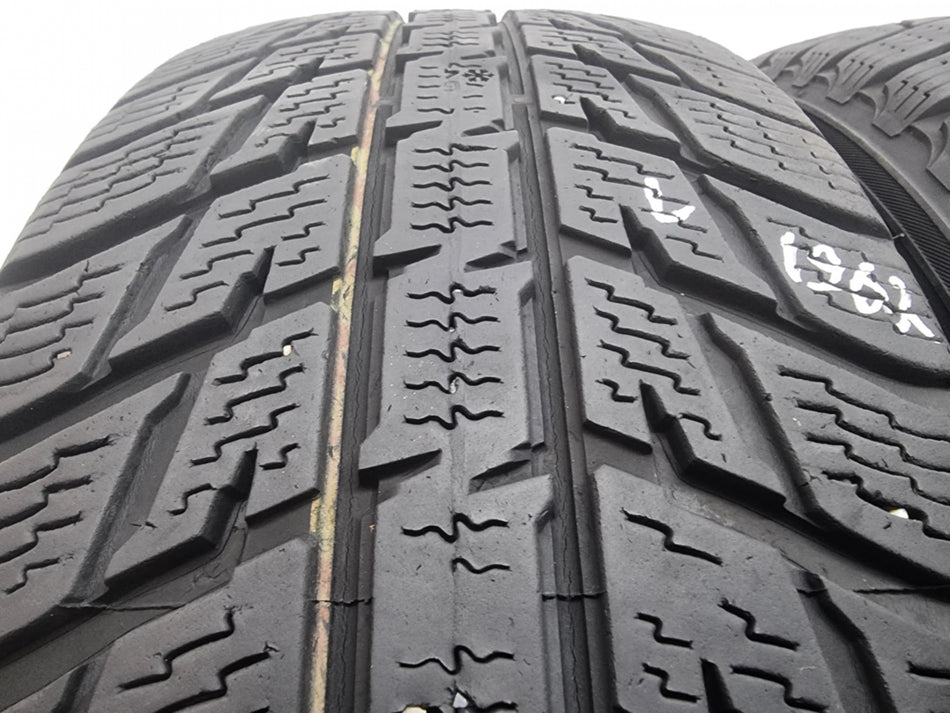 2бр зимни гуми 215/60/17 NOKIAN L01962