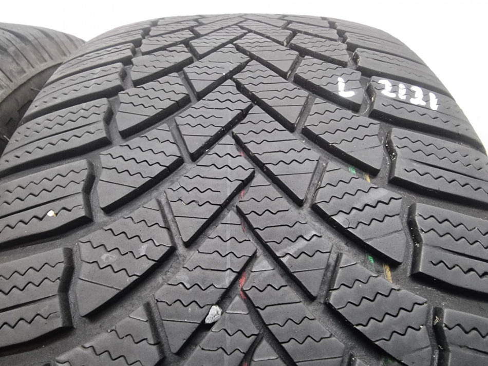2бр зимни гуми 235/55/17 BRIDGESTONE L02121