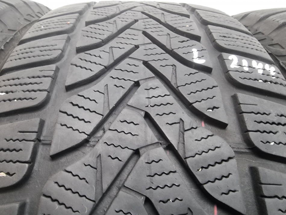 4бр зимни гуми 225/60/17 LASSA L02144