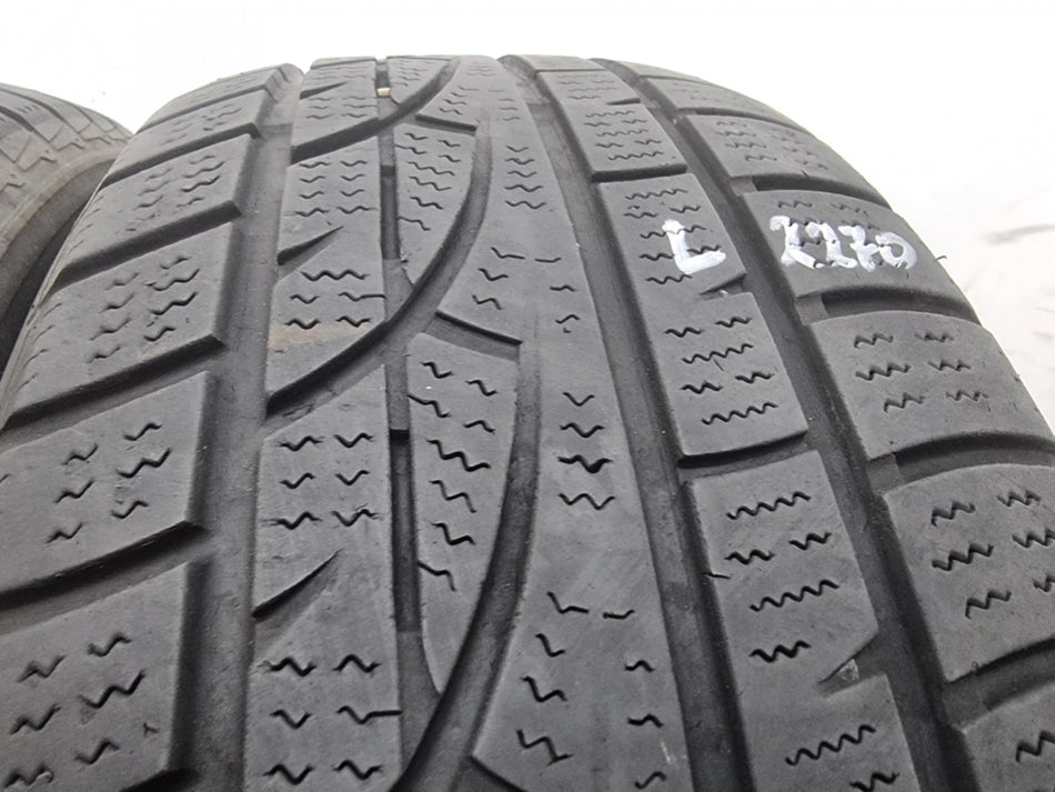 4бр зимни гуми 215/60/16 HANKOOK L02270