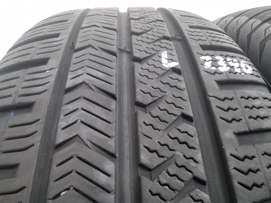 2бр всесезонни гуми 215/65/15 VREDESTEIN L02340