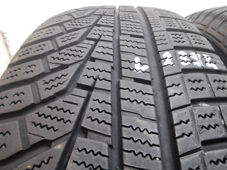 4бр зимни гуми 215/70/16 HANKOOK L02392