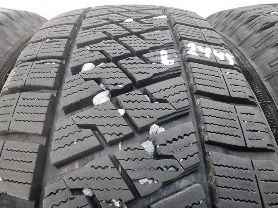 10бр зимни гуми за бус 195/60/16C LASSA L02445