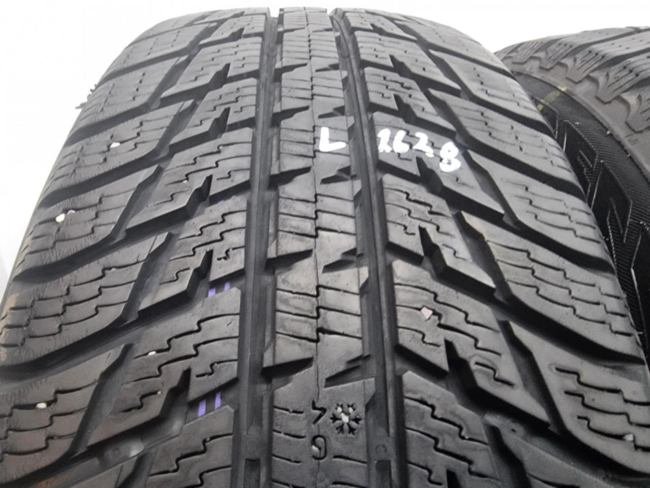 2бр зимни гуми 225/65/17 NOKIAN L02628