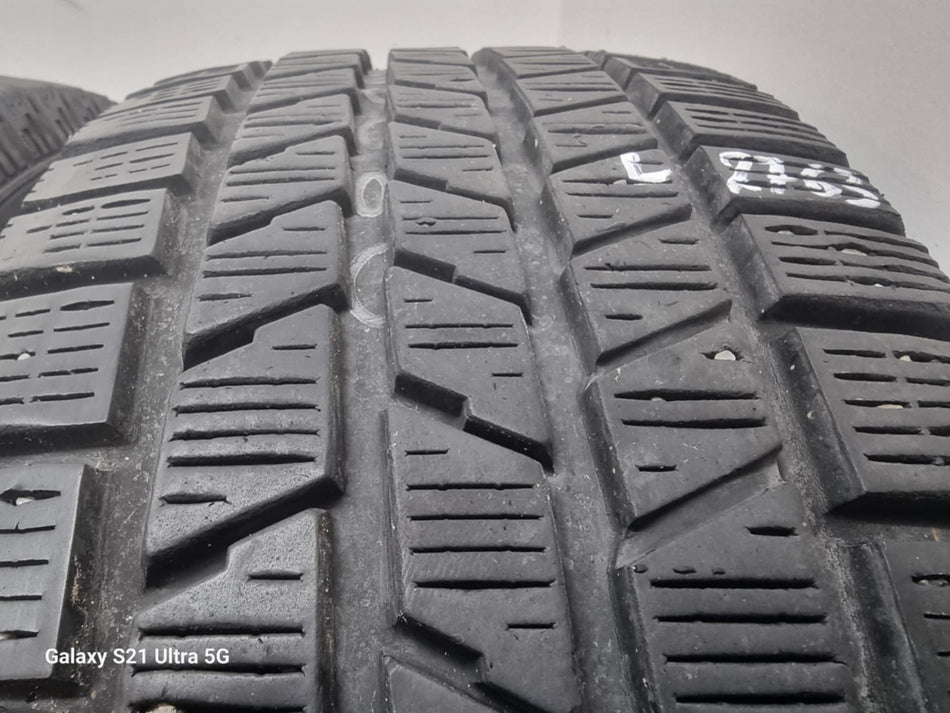4бр зимни гуми 235/55/18 PIRELLI L02763