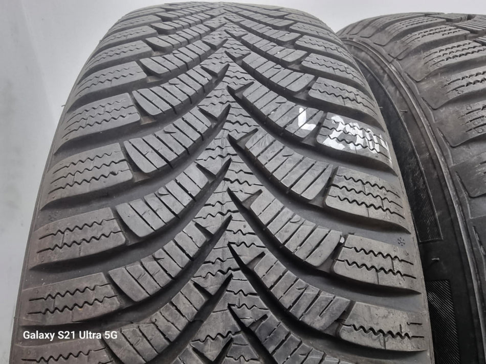 4бр зимни гуми 185/65/15 HANKOOK L02904