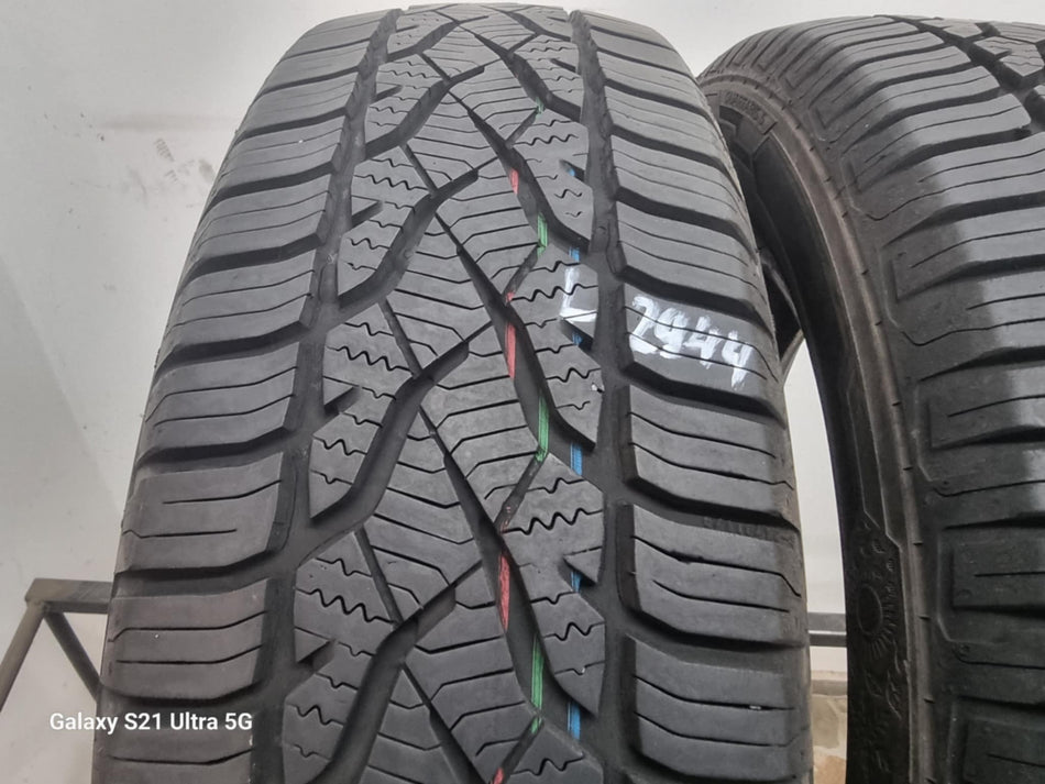 2бр зимни гуми 175/65/15 BARUM L02944