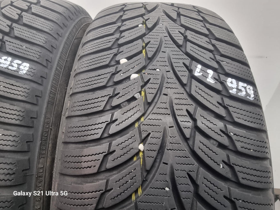 2бр зимни гуми 195/60/15 NOKIAN L02959