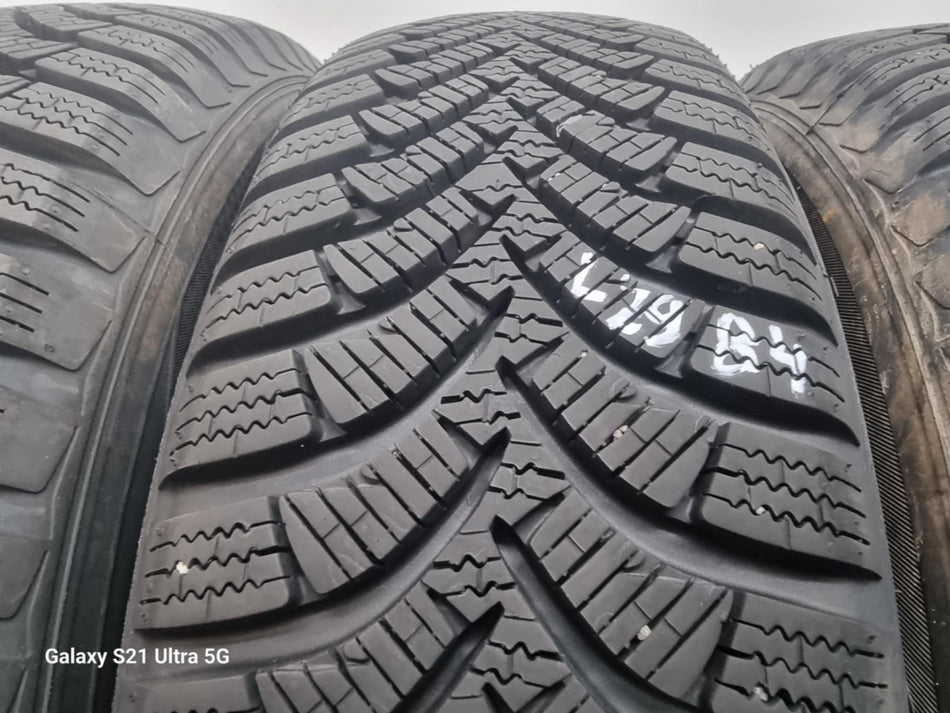 4бр зимни гуми 165/70/14 HANKOOK L02984