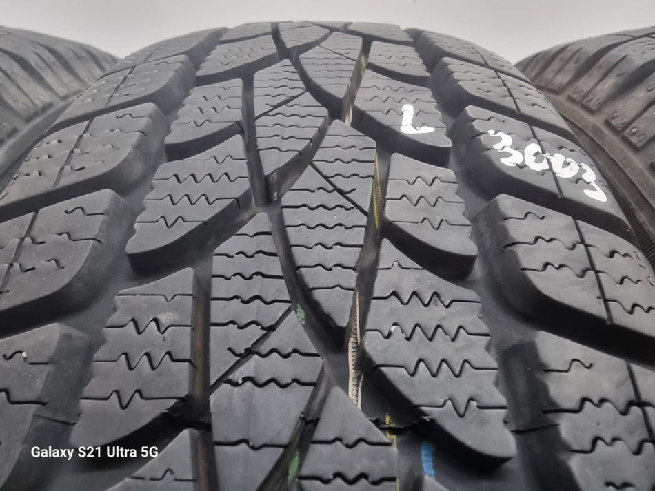 4бр зимни гуми 175/60/16 DUNLOP L03003