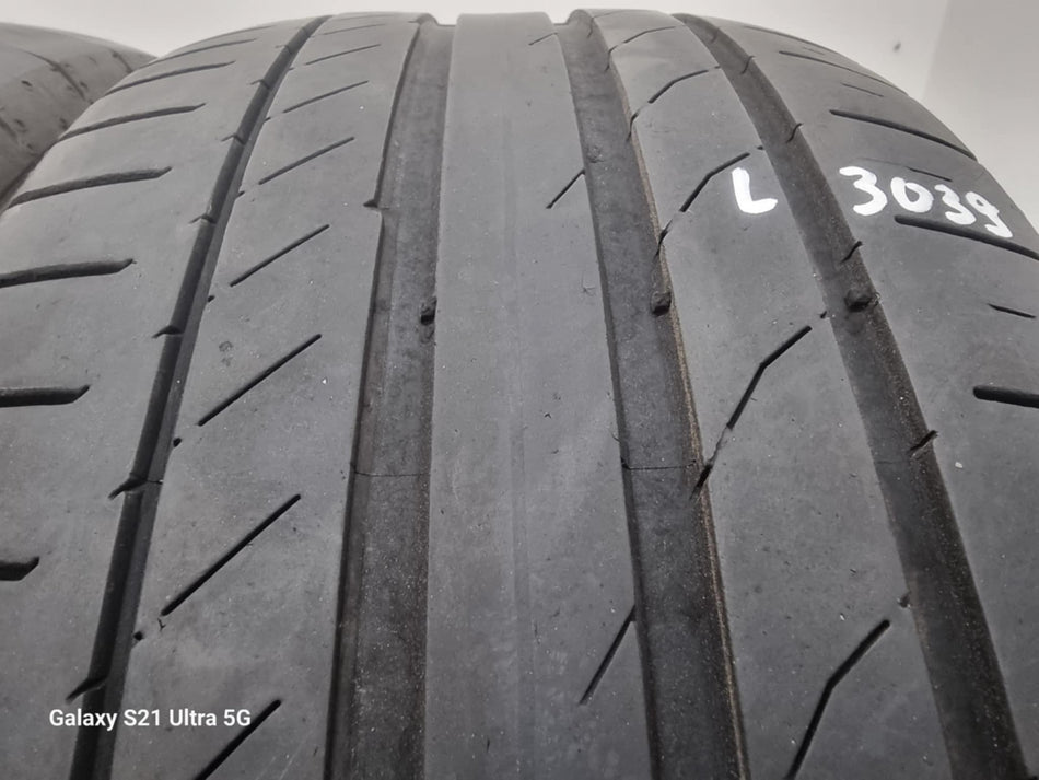 2бр летни гуми 235/50/18 CONTINENTAL L03039