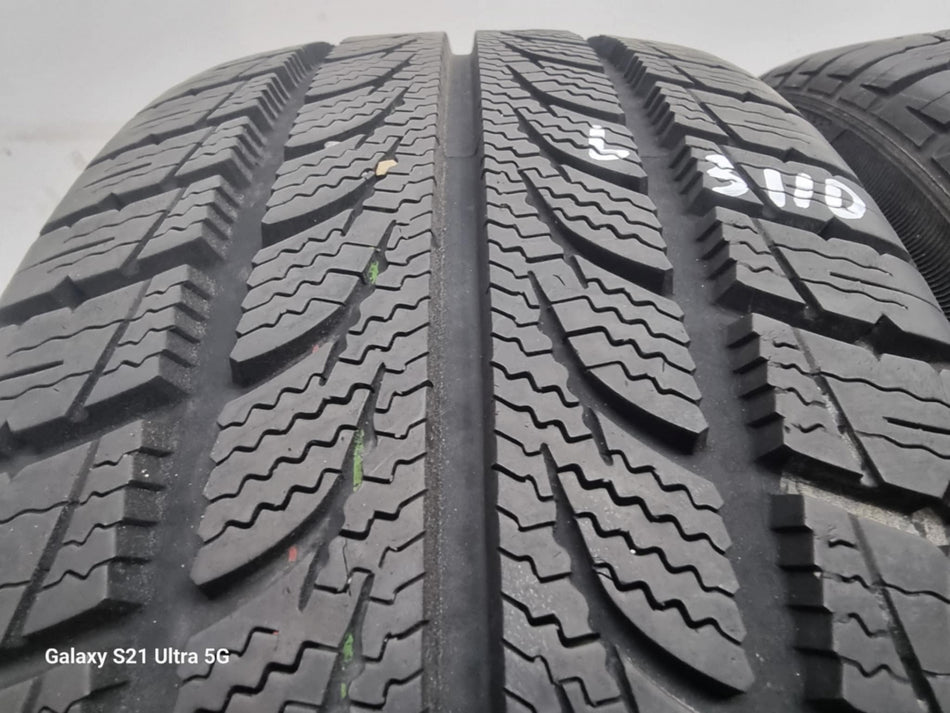 2бр зимни гуми 175/55/15 KUMHO L03110
