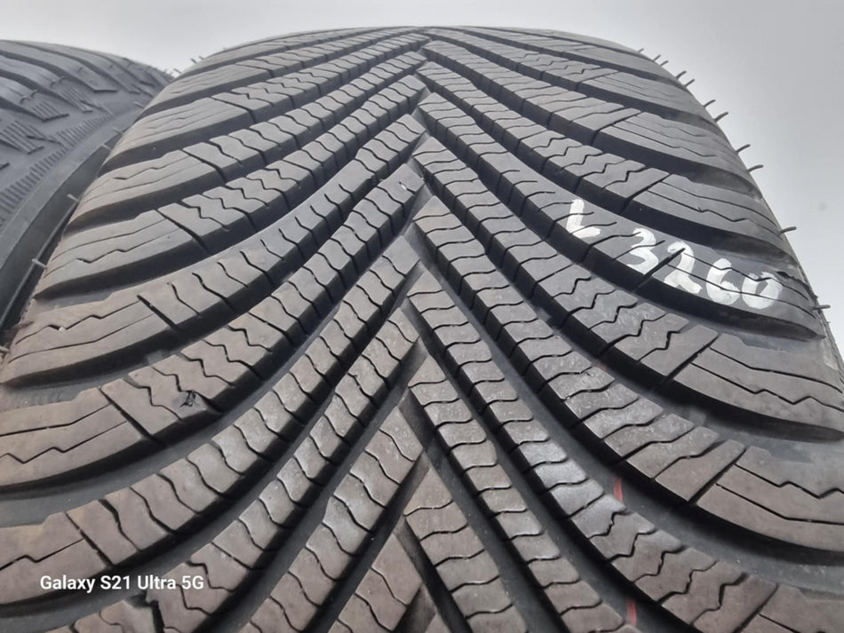 2бр зимни гуми 215/55/16 MICHELIN L03260