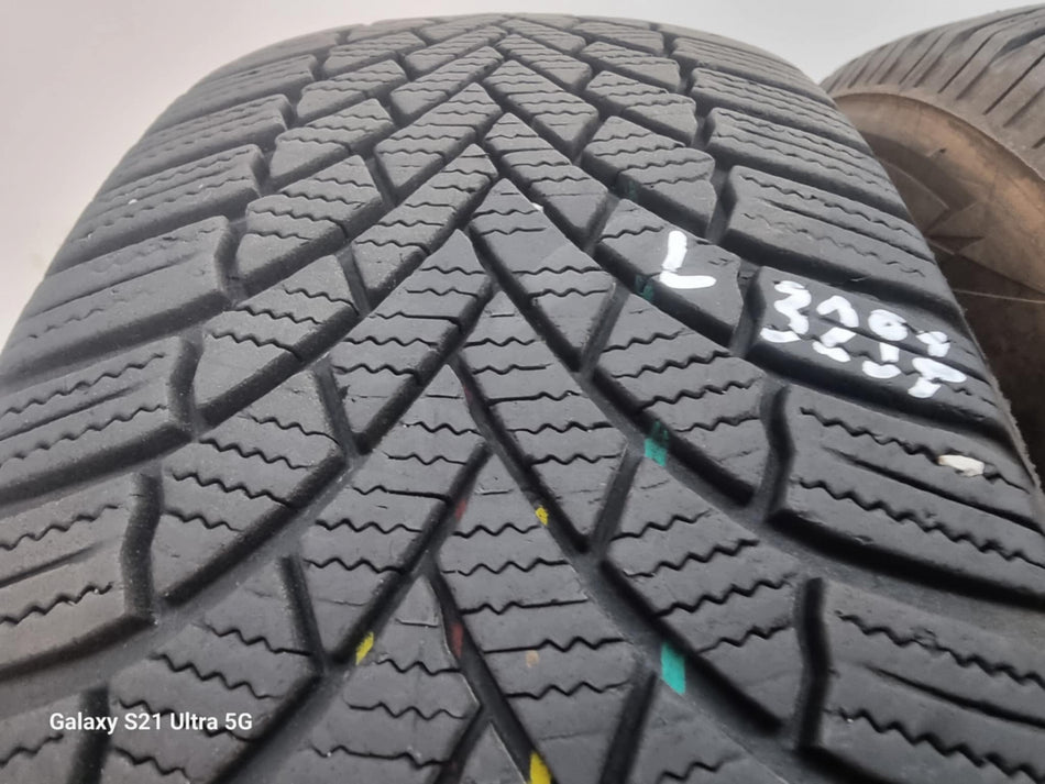 2бр зимни гуми 195/65/15 BRIDGESTONE L03297