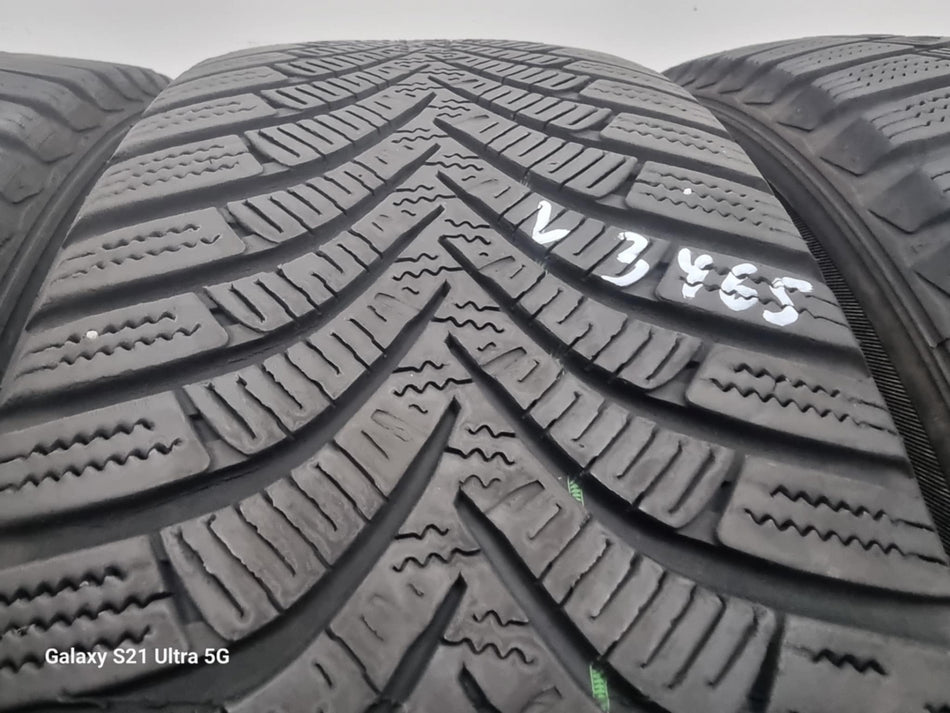 2бр зимни гуми 205/55/16 HANKOOK L03465
