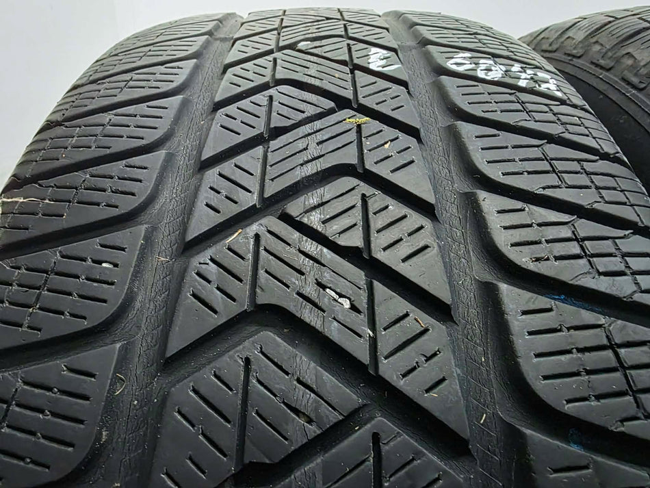 4бр зимни гуми 235/55/19 PIRELLI L06042
