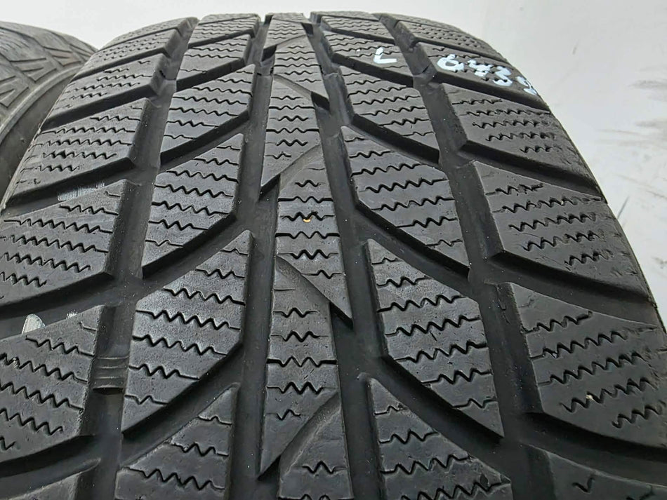 4бр зимни гуми 205/55/16 HANKOOK L06439