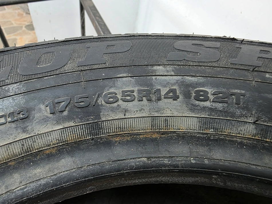 1бр летна гума 175/65/14 DUNLOP L05943