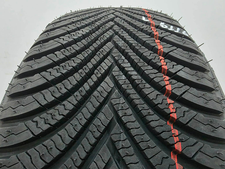 1бр зимна гума 215/60/16 MICHELIN L06116