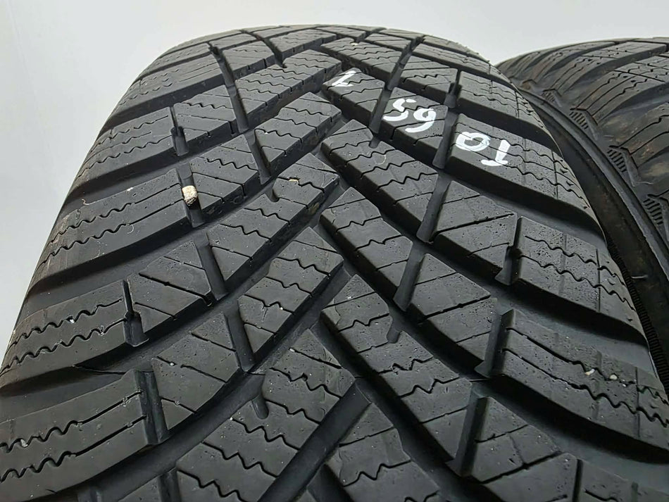 4бр зимни гуми 175/65/15 HANKOOK L05901