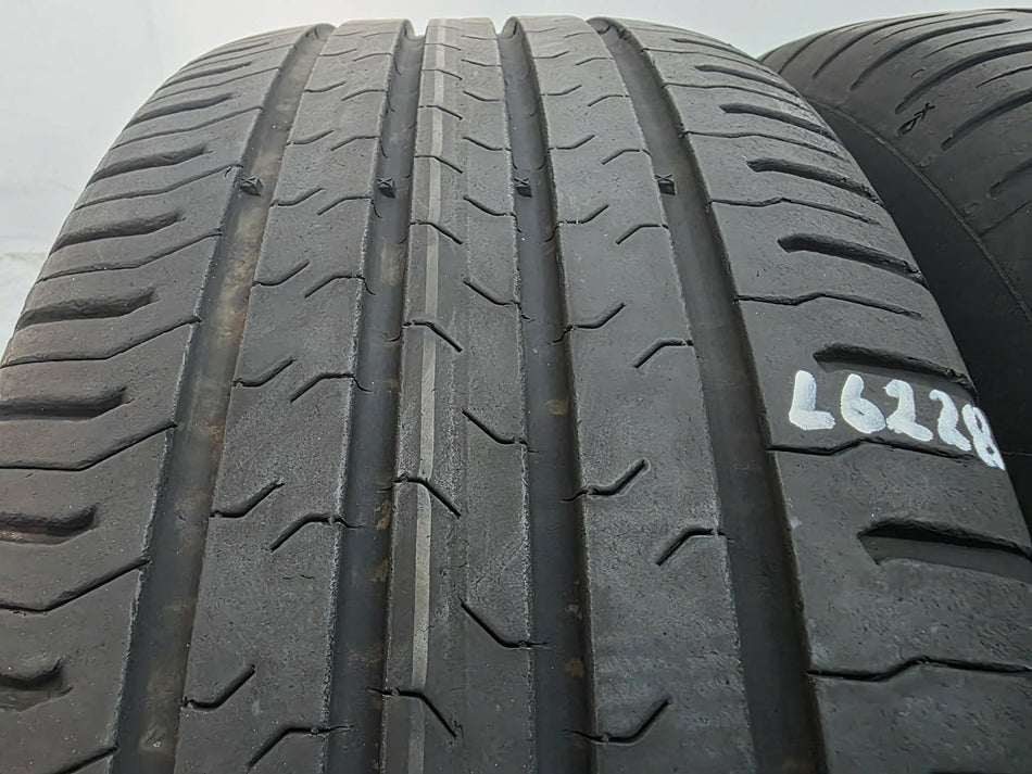 4бр летни гуми 215/60/17 CONTINENTAL L06228