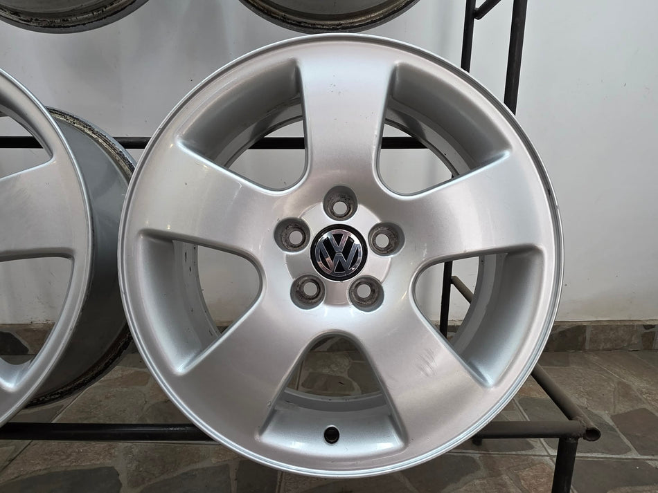 4бр 16ски джанти за VW 5х100мм A161430