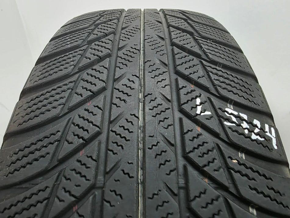 1бр зимна гума 215/65/17 BRIDGESTONE L05724