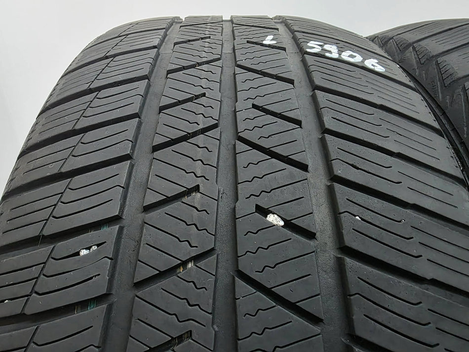 2бр зимни гуми 235/55/17 BARUM L05906