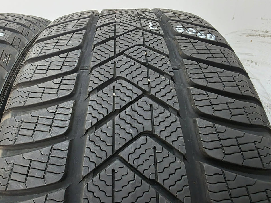 4бр зимни гуми 235/35/20 PIRELLI L06060