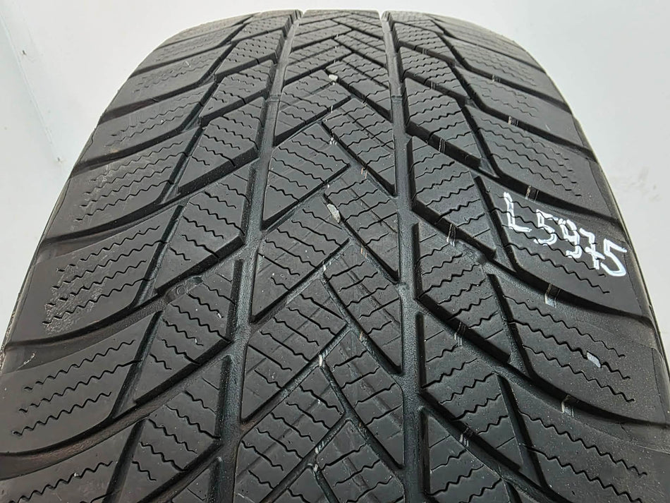1бр зимна гума 225/60/17 BRIDGESTONE L05975